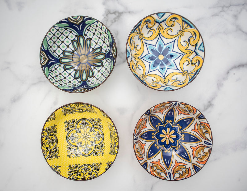 Matching bowls to compliment The Arabesque look