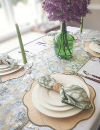A neutral green tablescape works well for all occasions 