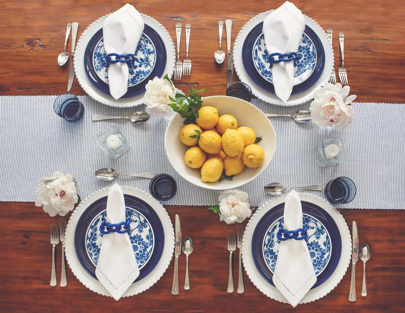 Add a pop of color to your tablescape